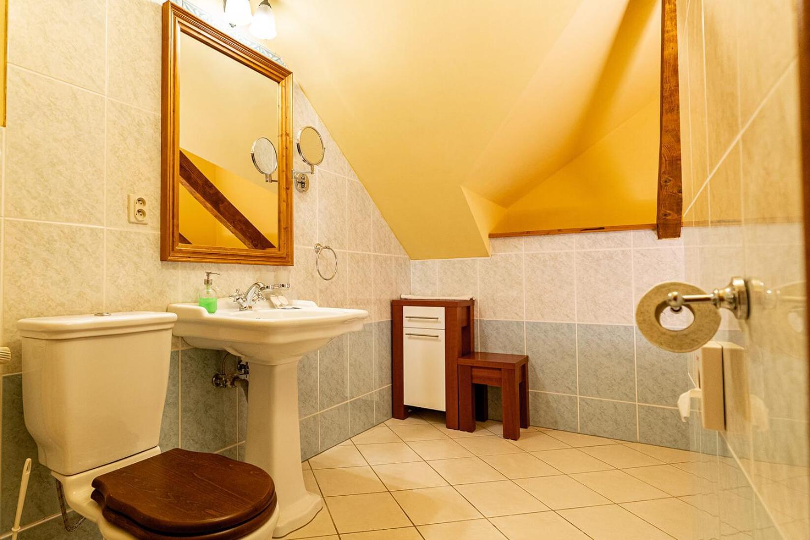 Penzion Cosmopolitan I. Banska Stiavnica Bagian luar foto